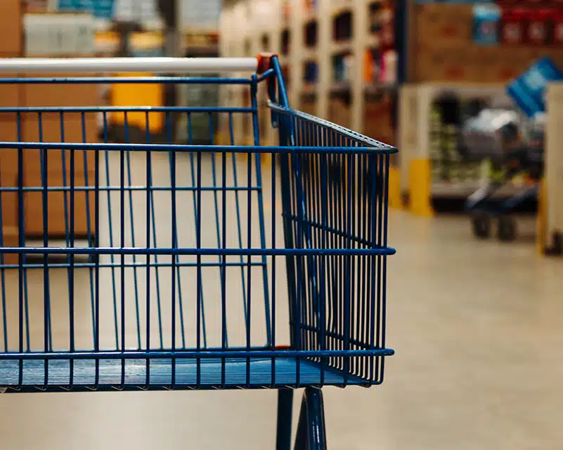 空無一物的購物車會被怎樣的產品包裝填滿？